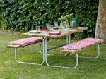 Bild von Plus Classic Picknicktisch mit 2 Rückenlehnen teakfarben 177 x 177 cm