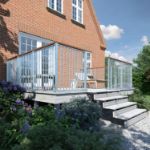 5-stufige Außentreppe ohne Geländer in einer Länge von 129 cm an einer Terrasse montiert.