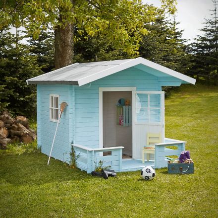 Plus Spielhaus mit Terrasse Kiefer-Fichte unbehandelt 238 x 215 x 190 cm Plus Spielhaus mit Terrasse Kiefer-Fichte unbehandelt 238 x 215 x 190 cm