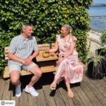Plus Relax Bank mit Hängetisch 150 cm ThermoWood - schwarz echtes Foto Ambiente