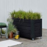 Plus Cubic rollender Blumenkasten 120 x 50 x 70 cm schwarz-schwarz Ambiente